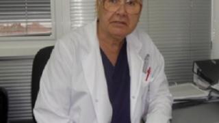 Акад. проф. д-р Борислав Владимиров обясни каква е най-голямата вреда от плоскостъпието и защо децата трябва да ходят боси