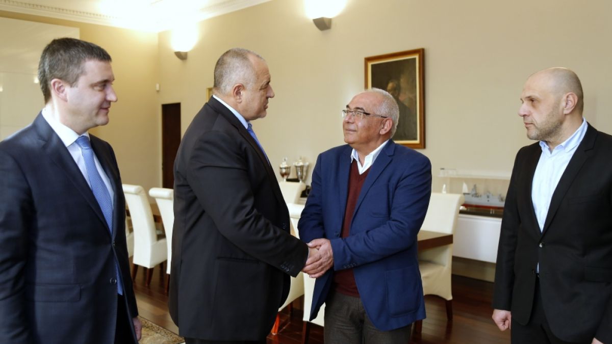 Борисов предпочете кмета на Карнобат пред реформаторите 