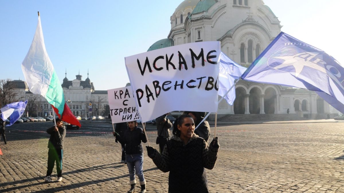 Лидерът на ДРОМ Илия Илев: Даваме на прокурор Ангел Джамбазки за насаждане на расова омраза 