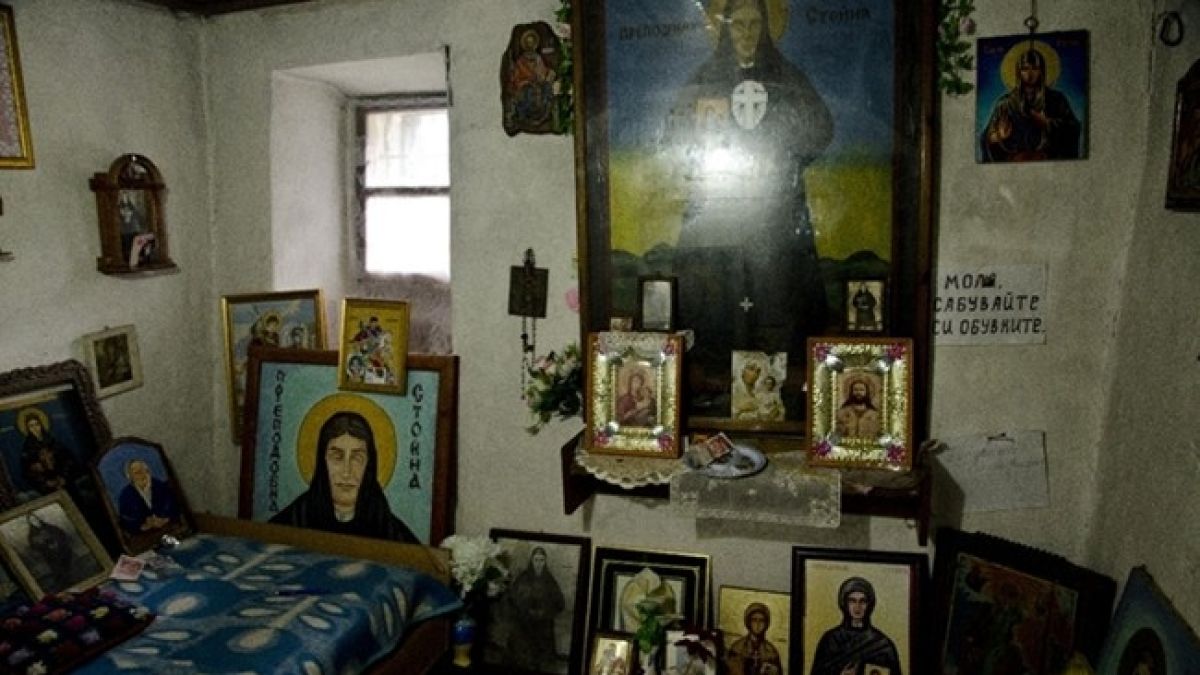 Нямо 6-годишно момченце проговори на гроба на Преподобна Стойна. Ето какви бяха първите му думи