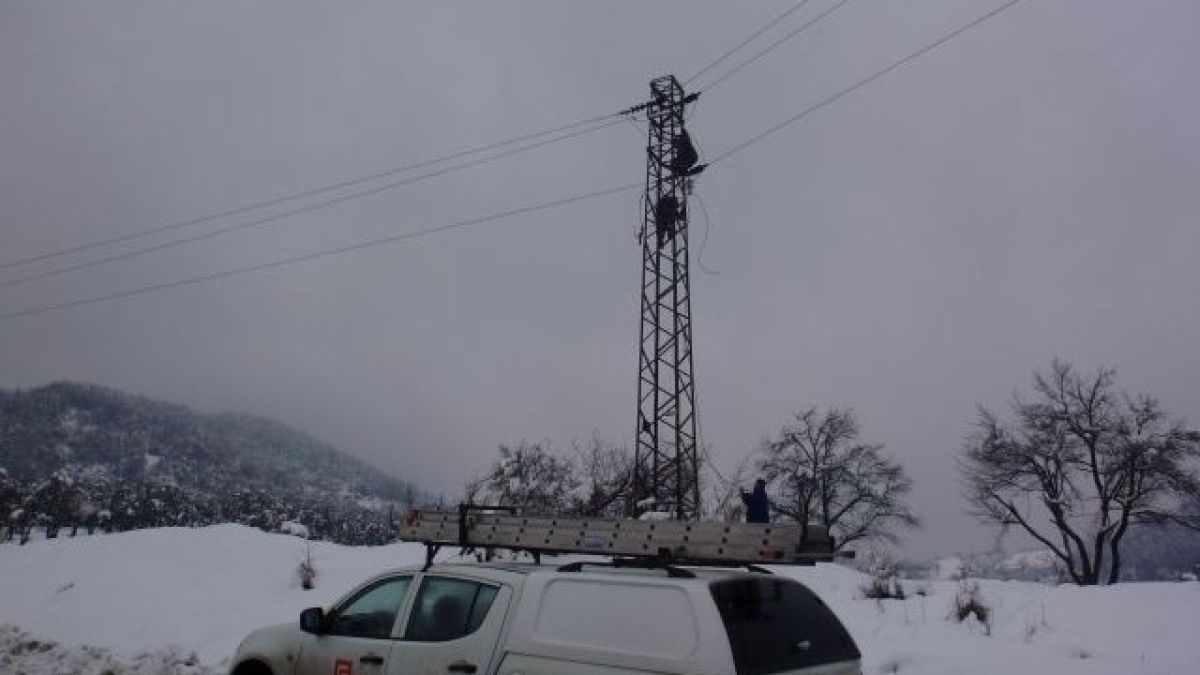 Прегряхме електрическата мрежа заради студа, сметките за парно ще са големи