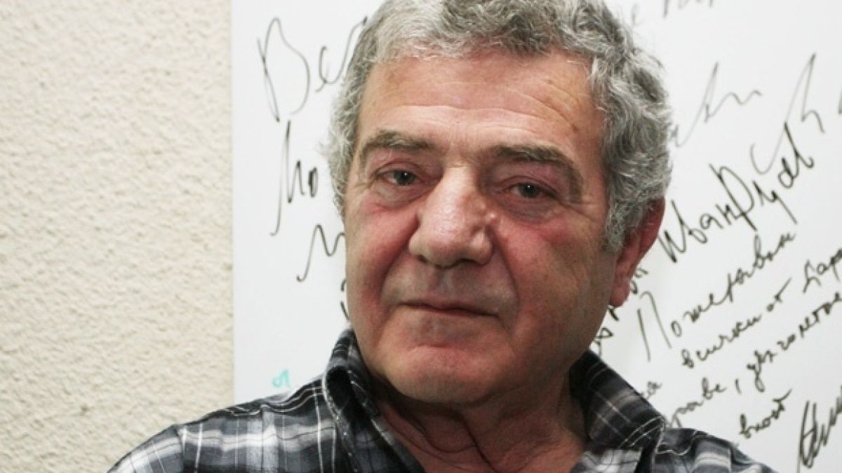 Стефан Цанев отказа наградата „Златен век”
