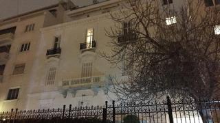 Руският консул в Атина открит мъртъв в апартамента си (СНИМКИ)