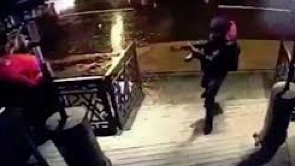 Извънредно от Истанбул: Спецакция и паника! Полицаите на крачка да заловят касапина от „Рейна”?