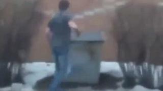 Руснак разбра, че приятелката му изневерява, ето какво се случи (ВИДЕО)
