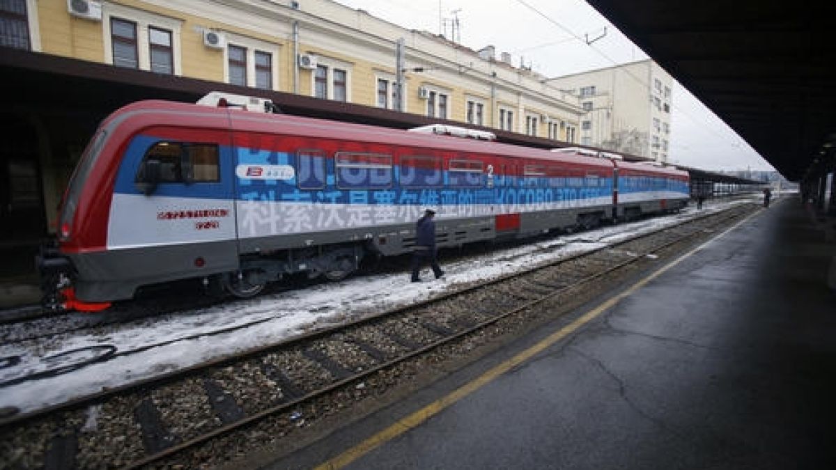 Провокация! Бомба спря първия влак между Белград и Косовска Митровица от 1998 година