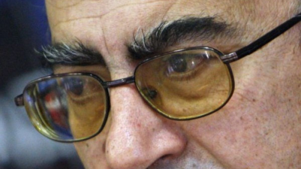 Социолог: ГЕРБ и БСП ще се самоубият, ако направят коалиция
