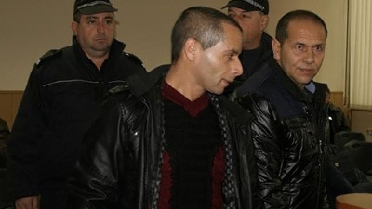 Окончателно: Десетилетия ще гният в затвора убийците на Рогача