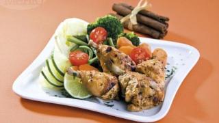 Ох, че вкусно! Пилешки бутчета тандури