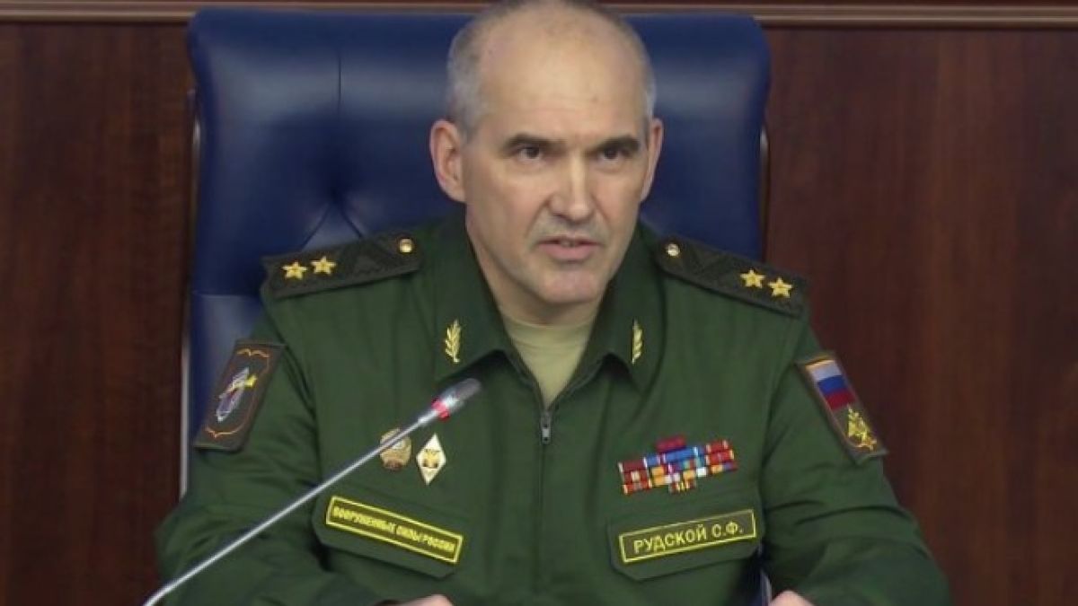 Сирийската армия настъпва край Палмира с руска помощ