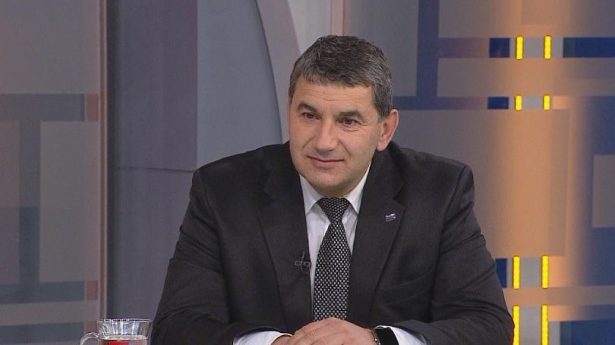Байрактаров: Аз предложих минималната пенсия да е 300 лева 