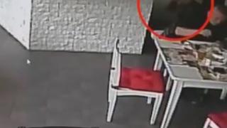 На вечеря в елитен столичен ресторант? Това няма да ви спаси от джебчийте (ВИДЕО)