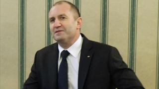 От последните минути: Румен Радев отправи послание към Доналд Тръмп по специален повод!