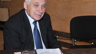 Свои анатемосваха Желю Желев