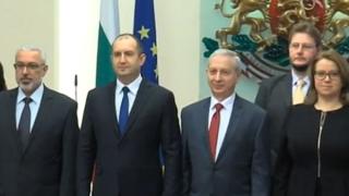 Тази готина, синеока, руса мацка ли ще бъде говорител на служебния кабинет "Герджиков"? (СНИМКИ)