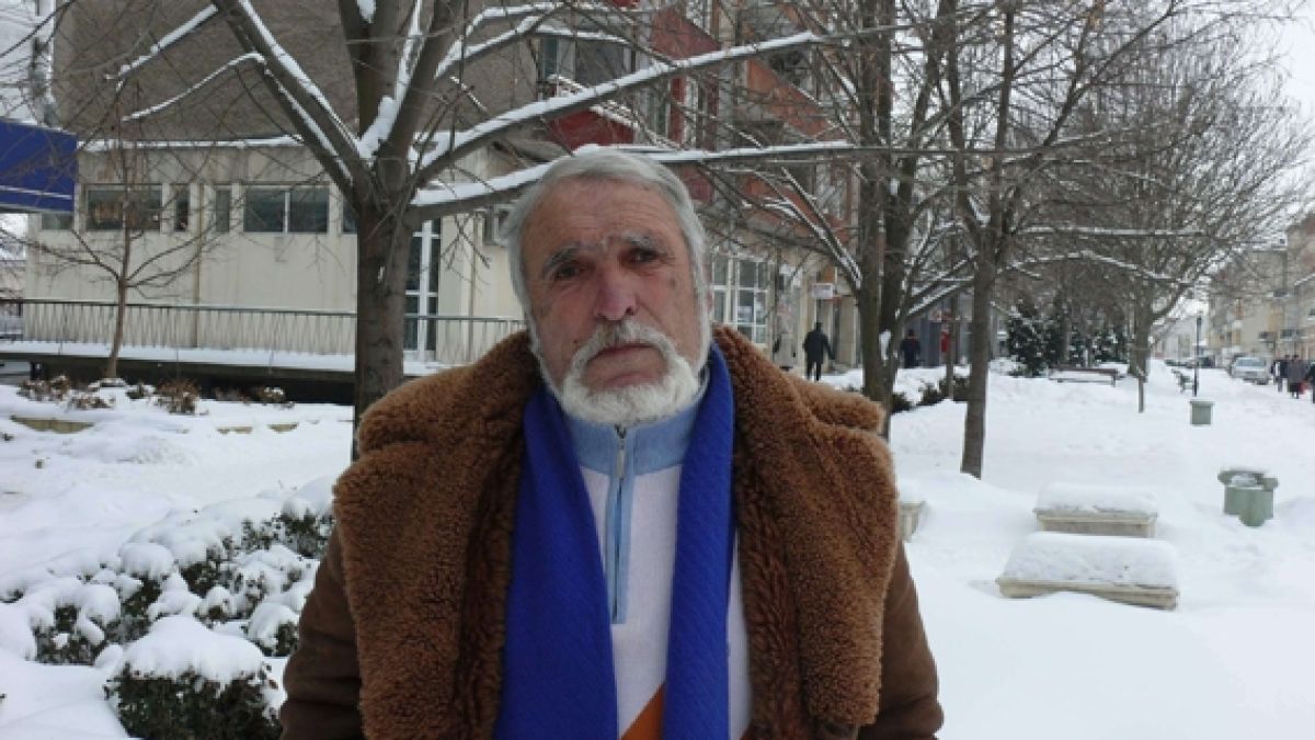 Панихиди приживе си правят старци в селата край Дунав заради мизерия и самота