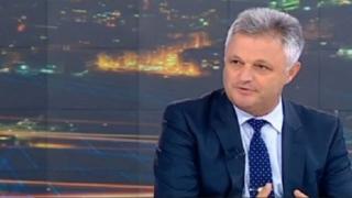 Дясната ръка на Цецка Цачева с ключов коментар за старото и новото правителство