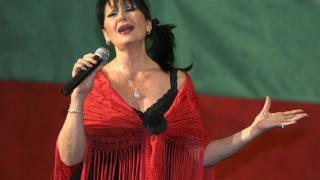 Йорданка Христова: Пайнера заля ефира с хубавелки, които не могат да пеят