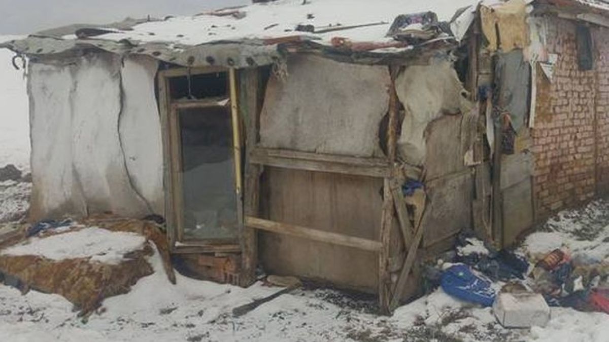Първи СНИМКИ от мястото на зверското убийство в Зидарово