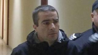 Ето го извратения педофил Сава, изнасилил доведедената си 13-годишна дъщеря (СНИМКА)