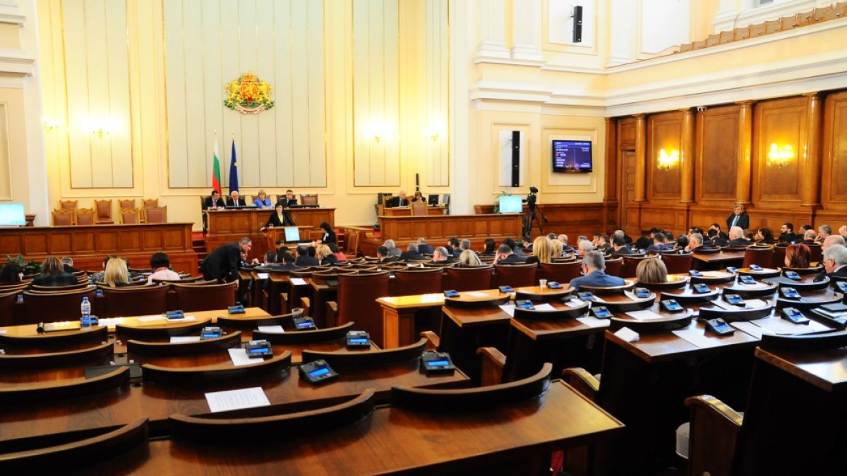 Какво сочи статистиката? Ето кой ламти повече за власт
