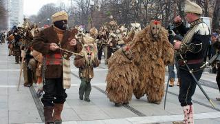 Какво да очакваме на фестивала СУРВА 2019 (ВИДЕО)