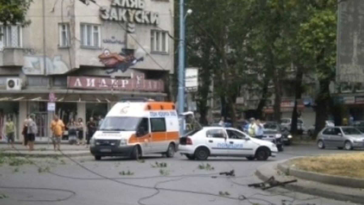 Съседи на убиеца от "Кючук Париж" живеят в непрекъснат страх, опитвали да го изгонят от блока