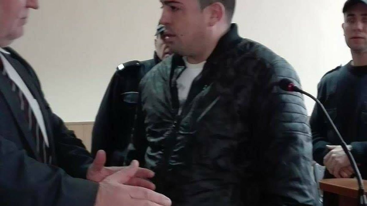 Таньо убил другарката си по чашка за пари
