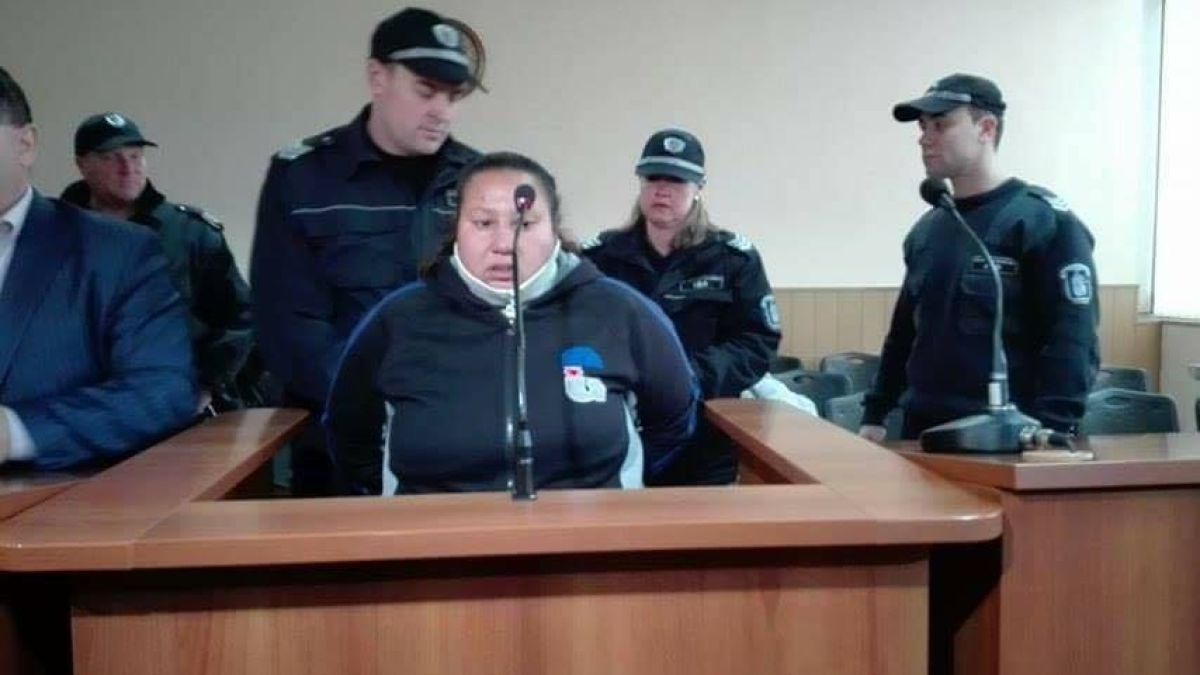Първа СНИМКА на ромката Донка, убила старица в пловдивското село Дълбок извор 