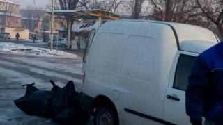 Бдителен гражданин заподозря престъпление в центъра на Пловдив (СНИМКИ)