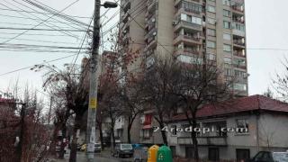 Баба написа предсмъртно писмо и поиска да се хвърли от деветия етаж в Кърджали (СНИМКИ)