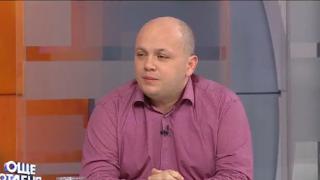 Александър Симов обясни какво трябва да се случи ако ГЕРБ и БСП се коалират