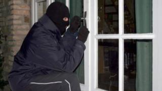 Ексклузивно и само в БЛИЦ! Първи СНИМКИ на едни от най-опасните бандити в страната - Турчина, Ади, Пачата и Пирона! 