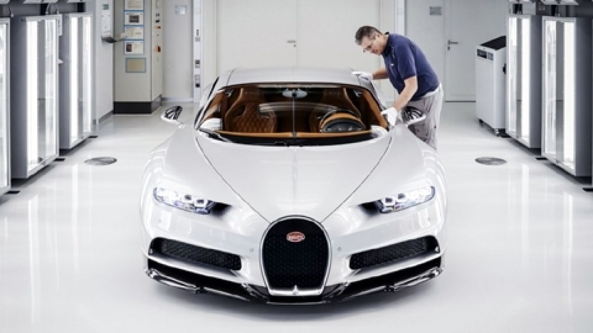 Как се прави хиперколата на хиперколите - Bugatti Chiron (ВИДЕО)