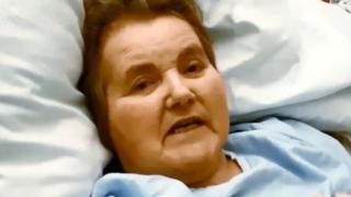 Майка на две деца умира от рак, на смъртния си одър заснема видео: Убиха ме лекарите! 