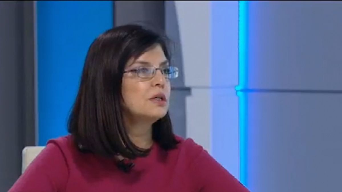 Кунева обяви вярата си в еволюцията и разширяването на РБ