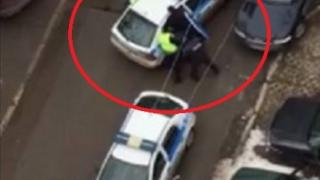 Извънредно в БЛИЦ! Арестуваният в "Дианабад" епилептик се оказа дилър на дрога!