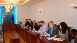 Здравният министър обясни как пръстовият отпечатък блокира лечението на пациенти 