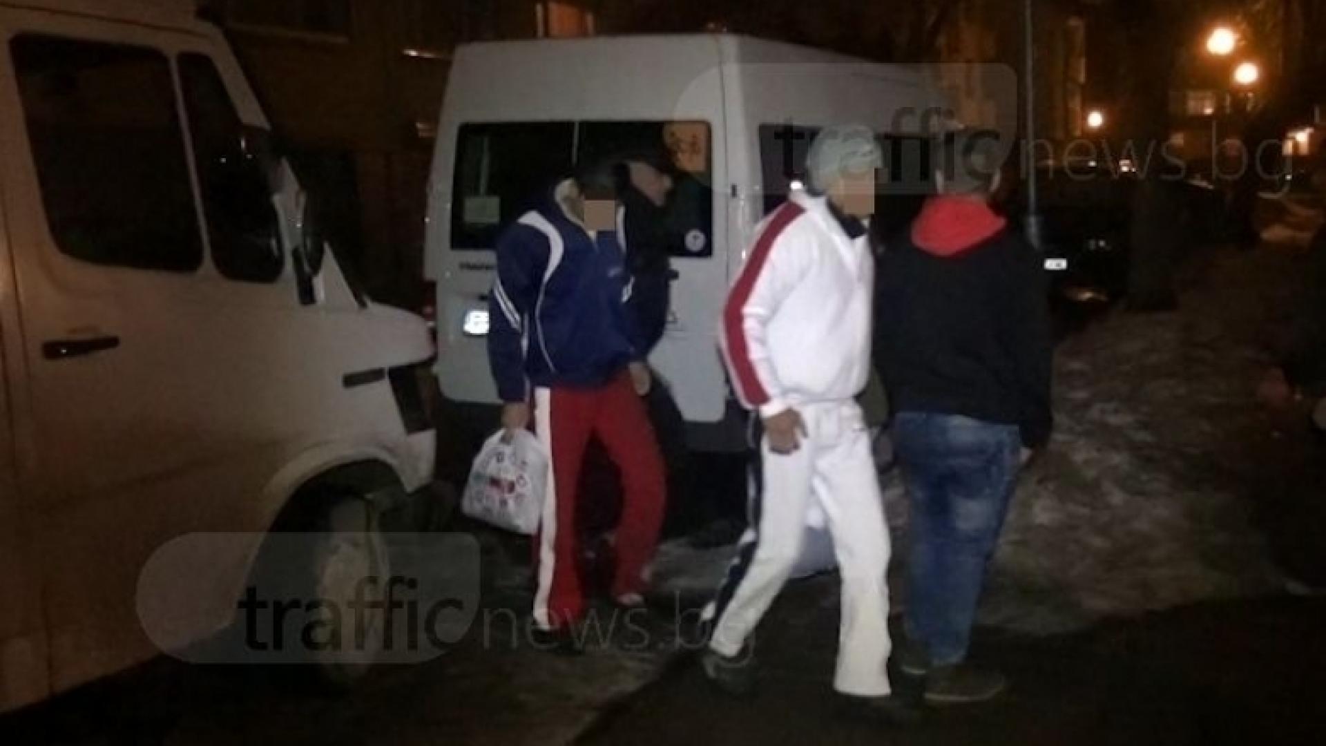 Прокудените афганистанчета пренощуваха в Пловдив и... 