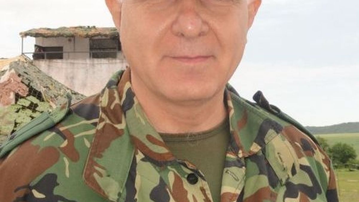 Полковник става заместник-министър на отбраната