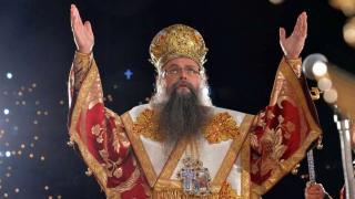 Митрополит Николай с пламенно слово и без ролекс