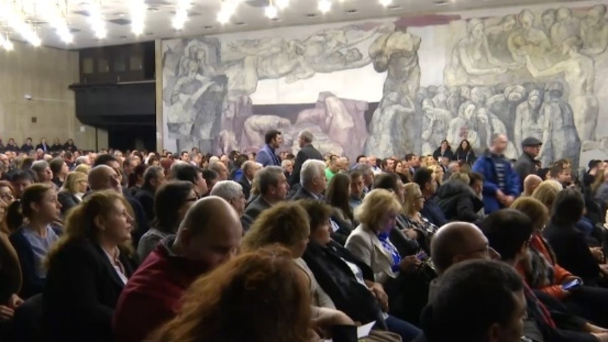 Борисов събра извънредно симпатизантите на ГЕРБ (СНИМКИ/ВИДЕО)