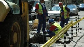 На 3 места спират водата в София днес