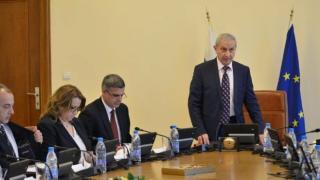 Нова метла: Герджиков маха още 7 областни управители, позволили си да...