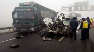 Извънредно! Има загинала българка при зверската верижна катастрофа в Унгария (ВИДЕО)