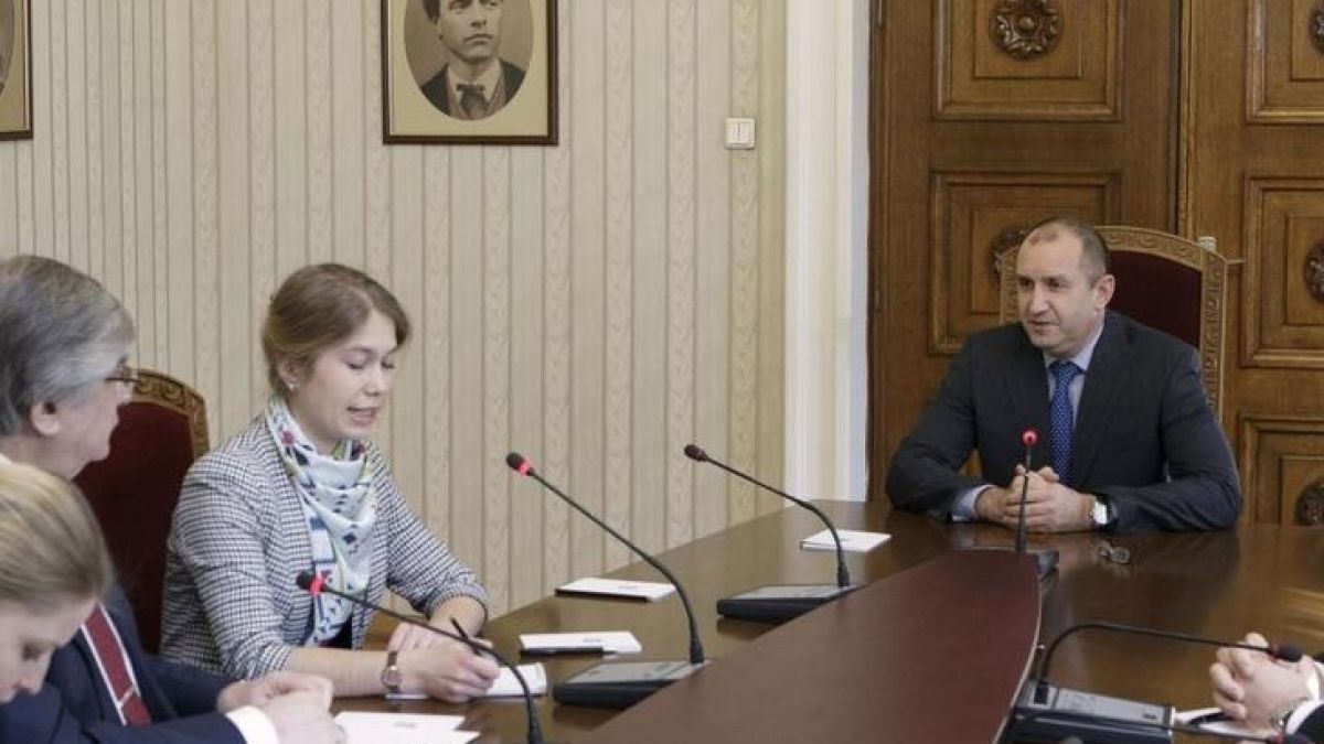 Румен Радев се срещна с посланика на Русия! Вижте какво обсъдиха