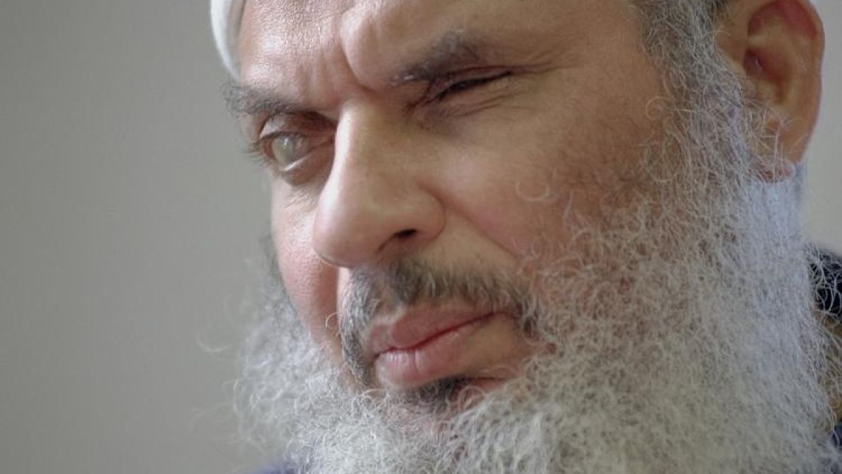 Издъхна Слепият шейх, който пръв пробва да взриви кулите-близнаци в Ню Йорк