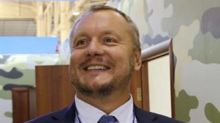 Украински депутат разкри сензационния план, който е предал на Тръмп за сваляне на санкциите срещу Русия, ако тя си плаща за Крим 