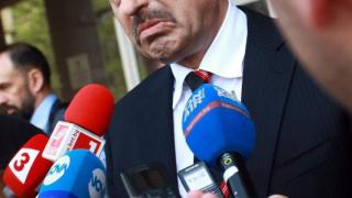 Цветан Василев в истерия, пробва да очерни синдиците на КТБ