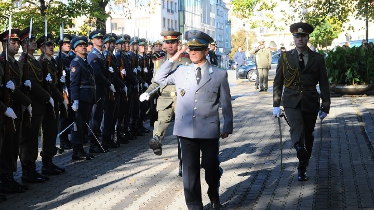 Ген. Попов: Преди война най-много се...